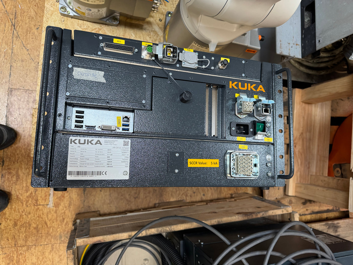 Roboter KUKA KR10 R1100-2/SEL KRC4 komplett - neuwertig