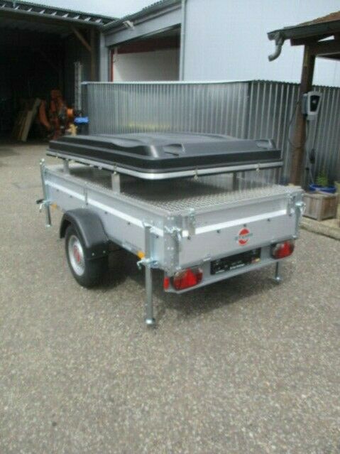 Campinganhänger mit Alu-Deckel und Dachzelt, gebremst NEU