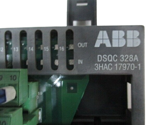 ABB Robotics DSQC 328A (3HAC 17970-1) Dig. 24 VDC I/O
