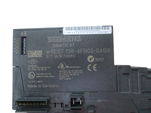 Siemens Simatic S7 6ES7138-4FB02-0AB0 Profisafe