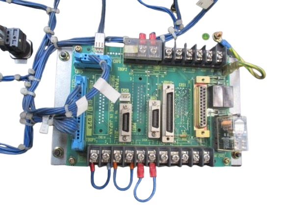 Fanuc A05B-2351-C023 Operator Panel Controller