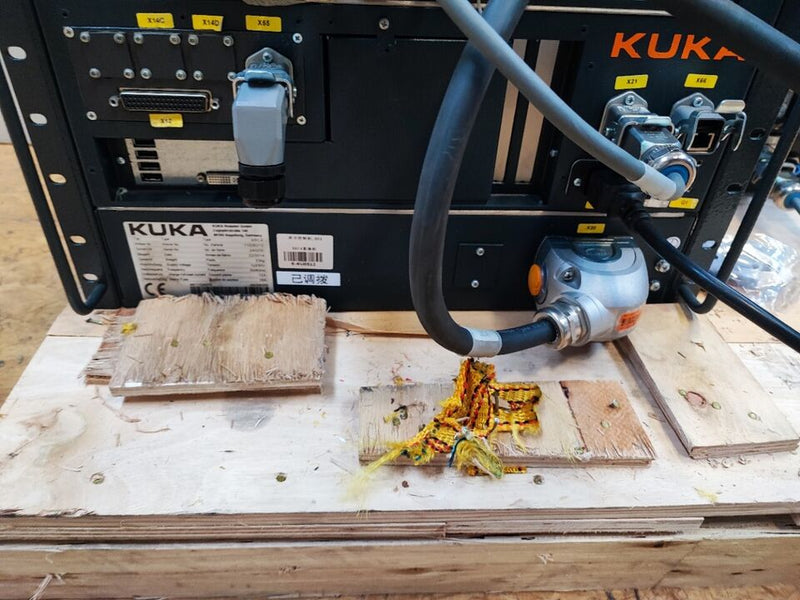 Roboter KUKA KR10 R1100 sixx KRC 4 -weiß -  Bj 2014