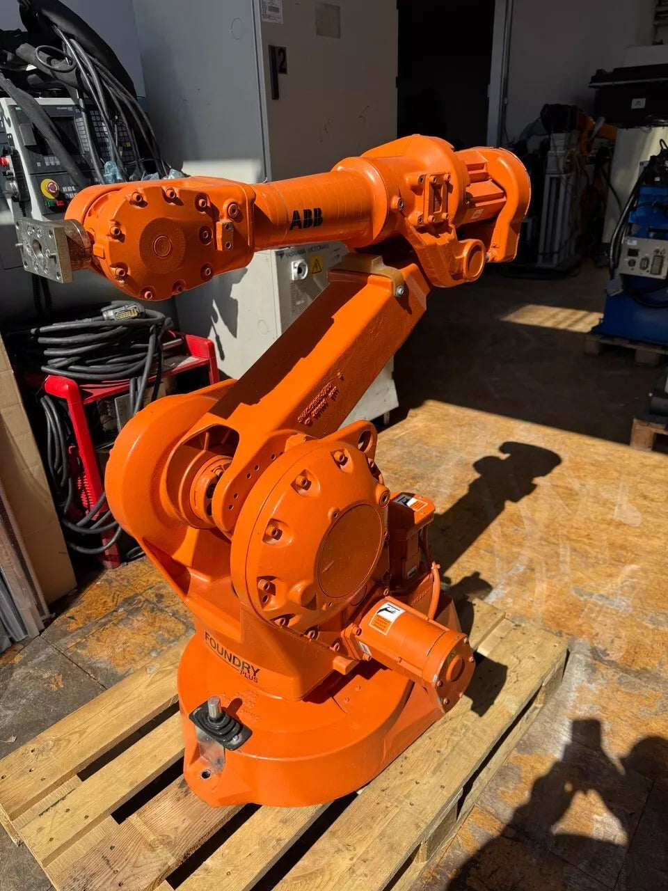 Roboter ABB Robotics IRB 2400/16 IRC5 M2004 , Bj.2007- inkl. 19% MwSt. nur Mechanik