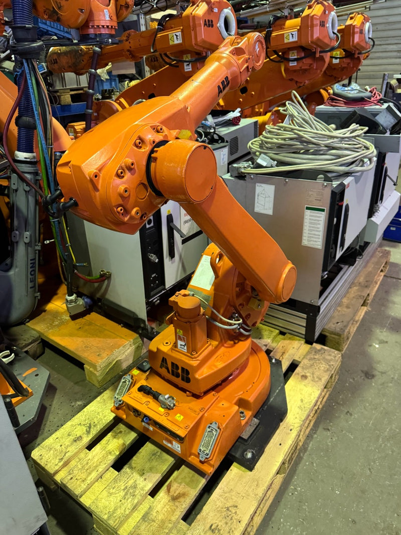Robot ABB Robotics IRB 1600 8/1.45 IRC5 M2004, complete
