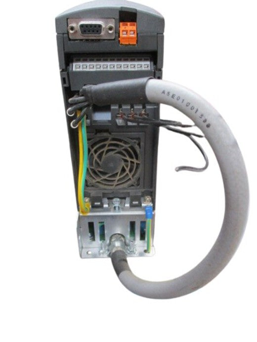 Siemens 6SE6640-2UD17-5AA1 Umrichter
