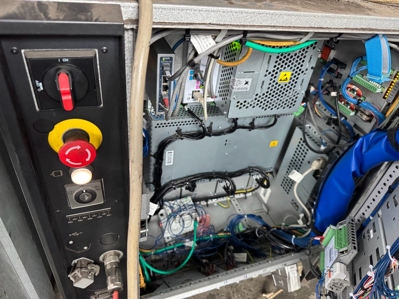 Robot ABB Robotics IRB 2600 20/1.65 IRC5 M2004 , Multimove 12 axes , 2 robots