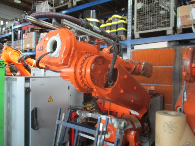 Roboter ABB Robotics IRB 6600 Seriennummer 66-68813/ 66-68814/ 66-68815/ 66-68816