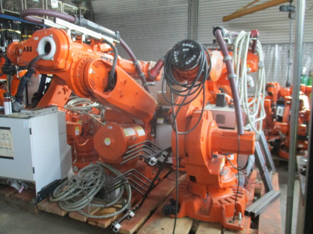 Roboter ABB Robotics IRB 6600 Seriennummer 66-68813/ 66-68814/ 66-68815/ 66-68816