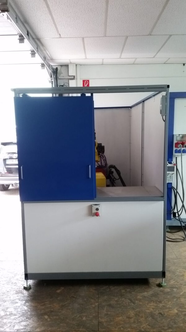 Kompaktzelle Fanuc ArcMate 100/7L mit R30iB Steuerung , Lorch S3 Pulsschweißgerät neu