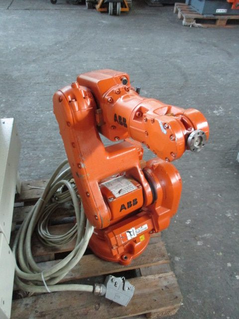 Roboter ABB Robotics IRB 140 S4C+M2000