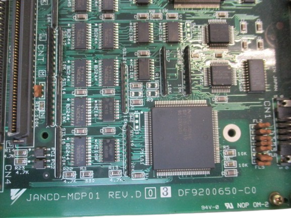 Yaskawa Motoman JANCD-MCP01 mit JANCD-MMM02 Modul