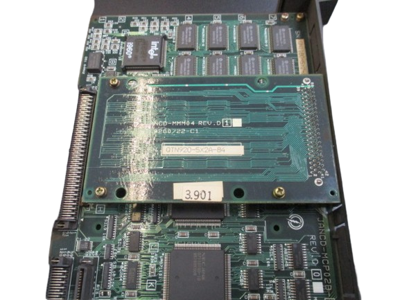 Yaskawa Motoman JANCD-MCP02B mit JANCD-MMM04 Expansion Modul