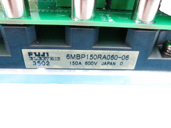 Yaskawa Motoman JUSP-WS44AA Servoantrieb 6MBP150RA060-06