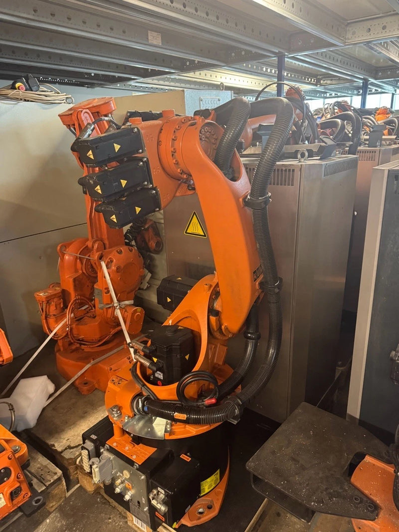 Roboter KUKA KR16L16-2 KRC2ed05 Bj.2012
