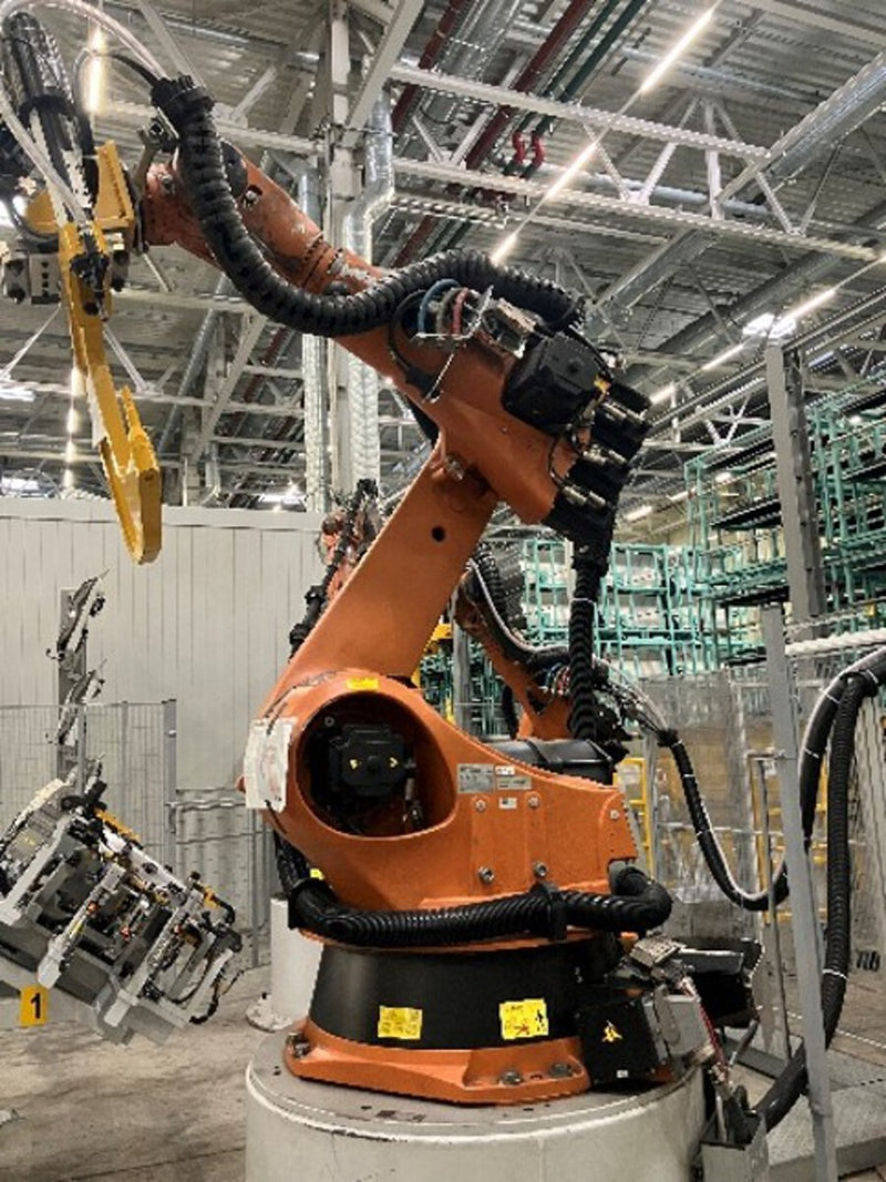 Roboter KUKA KR 240-2 2000 Seriennummer 910453 Industrieroboter inklusive Schaltschrank 57278