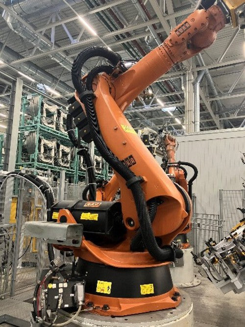 Roboter KUKA KR 240-2 2000 Seriennummer 910477 Industrieroboter inklusive Schaltschrank 57279