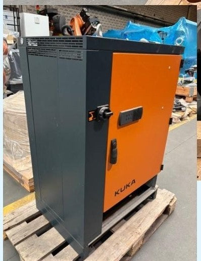 Roboter KUKA Robot KR 210 R3300 K – Foundry ultra (45 Betriebsstunden)