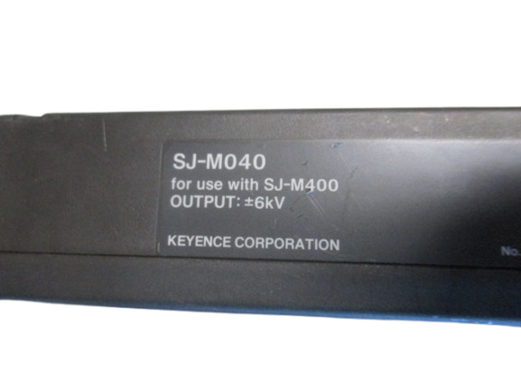 Keyence SJ-M040 Punktentladungskopf mit SJ-M400 Hochdruck-Ausblas-Punkt-Elektrodenentferner