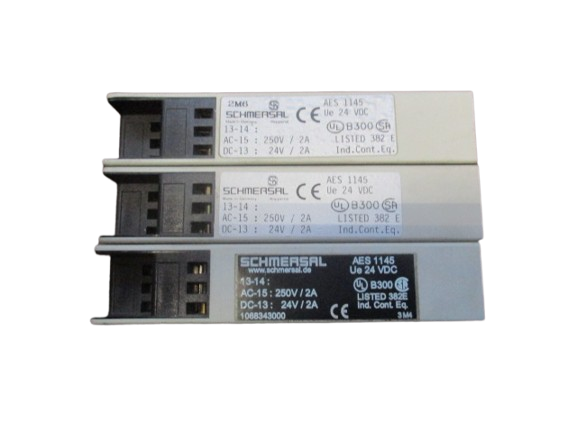 Schmersal Protect AES 1145 safety relays (3 pieces)