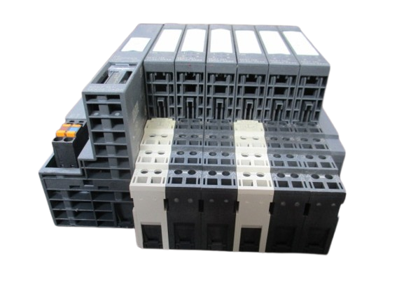 Siemens Profibus-DP ET200S IM 151-1 Standard 6ES7151-1AA05-0AB0 mit 6 Modulen 2 x PM-E 6ES7138-4CA01-0AA0,  2 x 6ES7131-4BD01-0AB0,  2 x 6ES7132-4BD02-0AA0