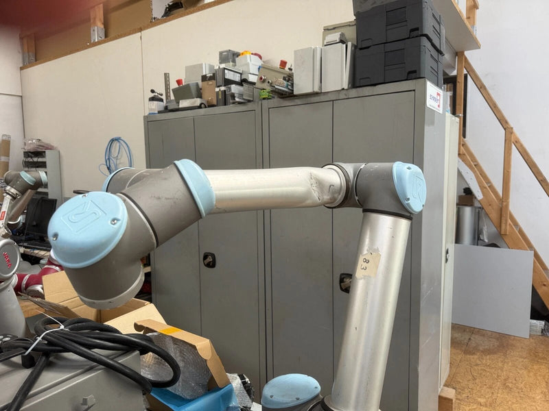 Roboter Cobot Universal Robots UR10 CB2 komplett