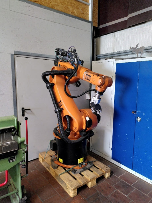 Roboter KUKA KR30-3 Robot Steuerung KRC2